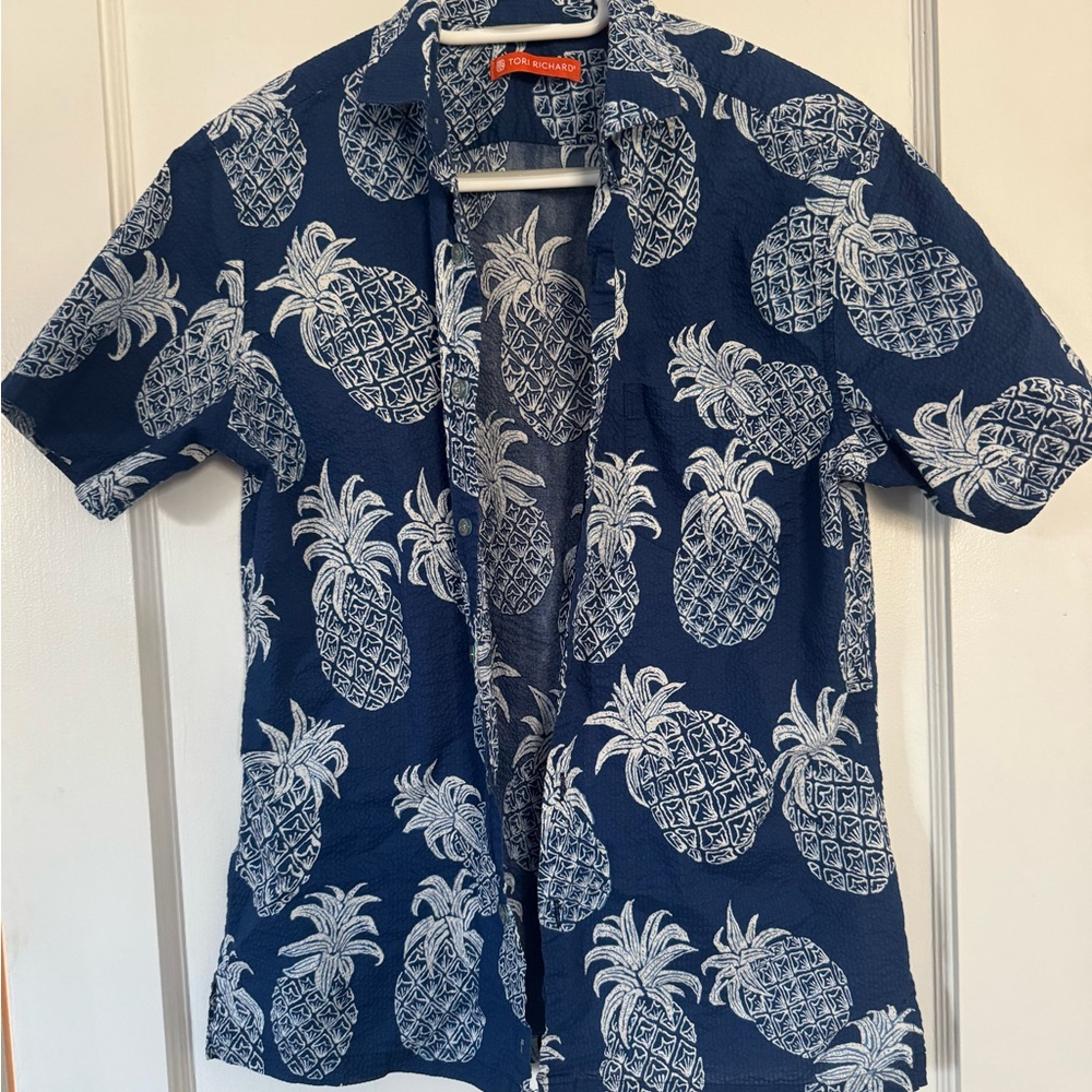 Tori Richard Navy and White Pineapple Print Short Sleeve Button-Down Shirt